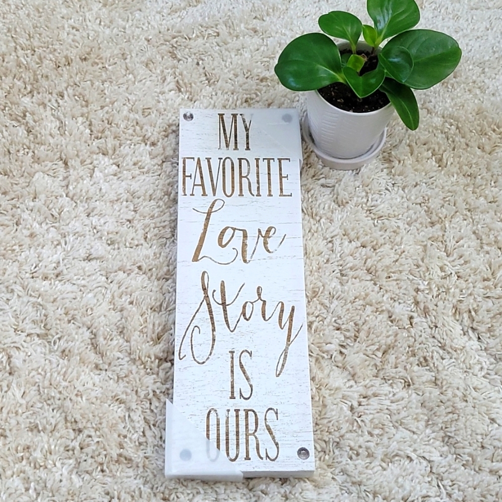 Home Decor Love sign